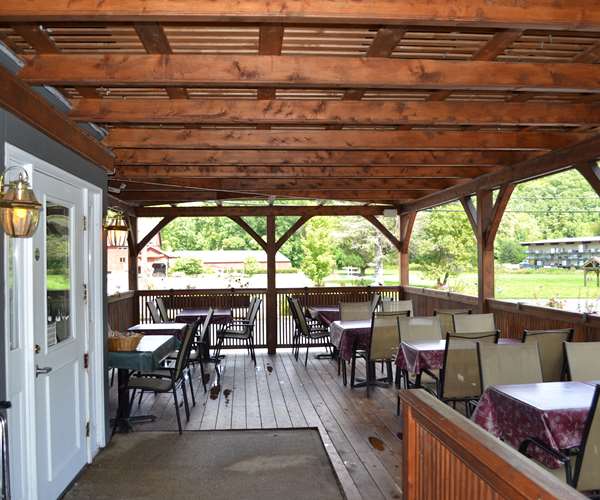 Brattleboro, Vt Restaurant Photos The New England House